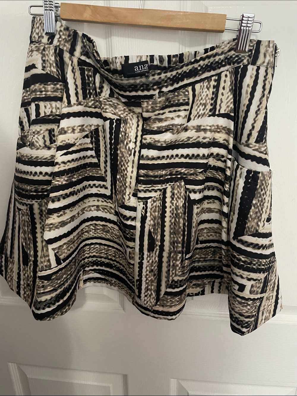 a.n.a Black, Cream & Brown Abstract Print Skirt